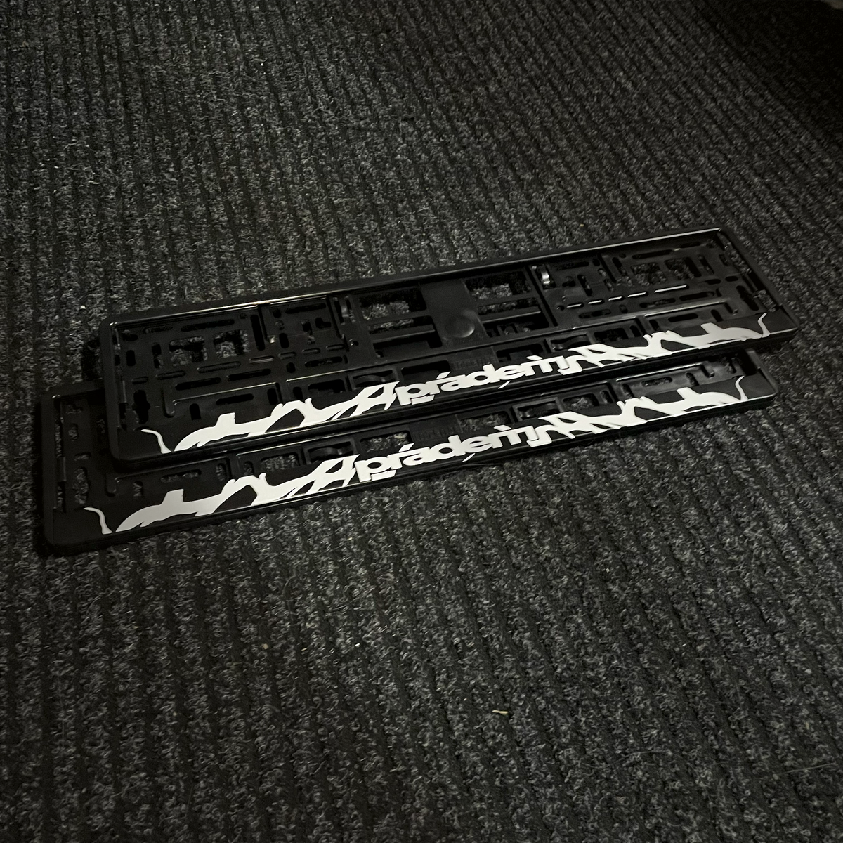 nekronia plate frames